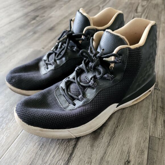 Nike Air Jordan Academy BG Youth Black/White Athletic Shoes Size 6Y 844520-012 - Picture 1 of 5